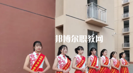 納雍中等職業(yè)學(xué)校2022年報名條件、招生要求、招生對象