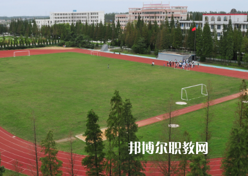 淮安生物工程高等職業(yè)學(xué)校2022年招生辦聯(lián)系電話(huà)