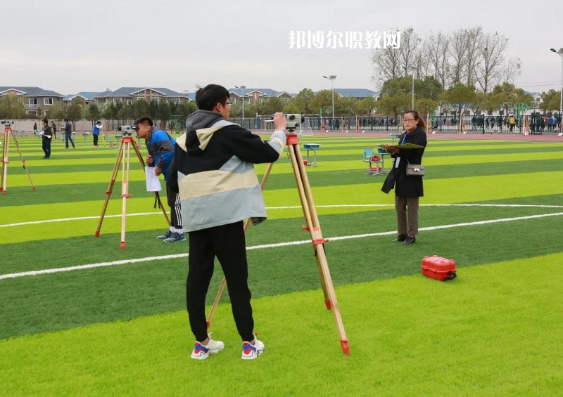 鹽城市經(jīng)貿(mào)高級職業(yè)學(xué)校2022年報(bào)名條件、招生要求、招生對象
