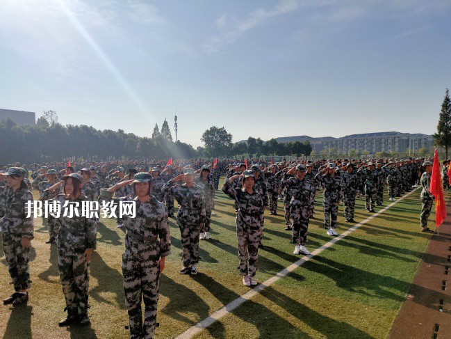 六安市職業(yè)學(xué)校(中專部)2022年報名條件、招生要求、招生對象