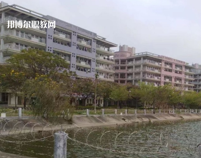 涼山勞動職業(yè)技術(shù)學(xué)校怎么樣、好不好;