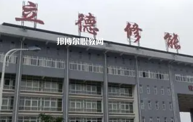 貴州興仁民族職業(yè)技術(shù)學(xué)校2022年報(bào)名條件、招生要求、招生對(duì)象