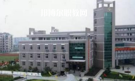 樂至縣回瀾職業(yè)中學(xué)2022年報名條件、招生要求、招生對象