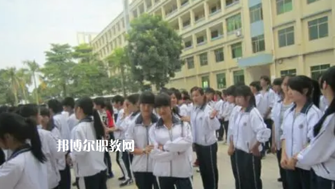 高州第一技工學(xué)校2022年報(bào)名條件、招生要求、招生對(duì)象