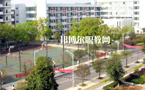 安岳縣遠(yuǎn)大科技職業(yè)學(xué)校2022年報(bào)名條件、招生要求、招生對(duì)象