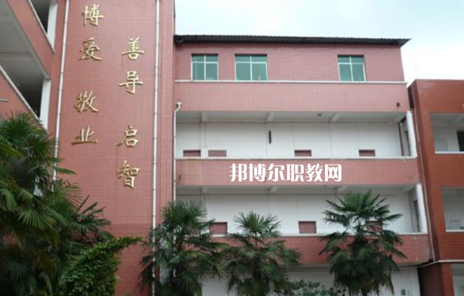 貴陽烏當中等職業(yè)學校2022年宿舍條件
