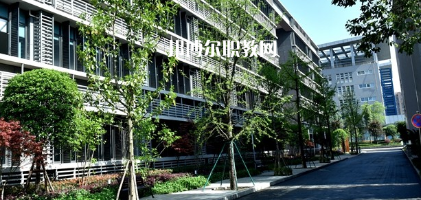 成都市技師學院怎么樣、好不好