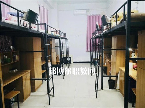 雙柏縣職業(yè)高級中學2022年宿舍條件