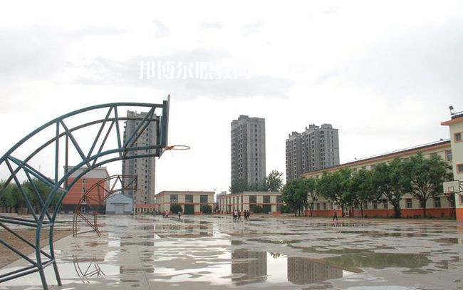 華北工業(yè)學(xué)校2022年報(bào)名條件、招生要求、招生對(duì)象