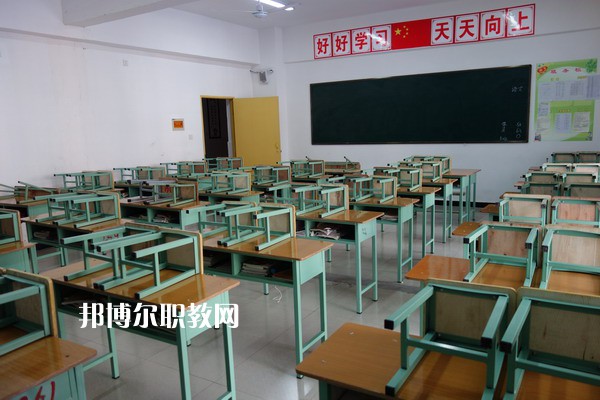 內(nèi)江科技開發(fā)學校2022年報名條件、招生要求、招生對象