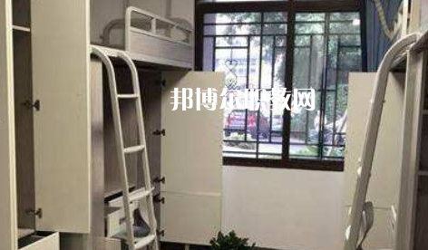 巧家縣職業(yè)高級(jí)中學(xué)2022年宿舍條件