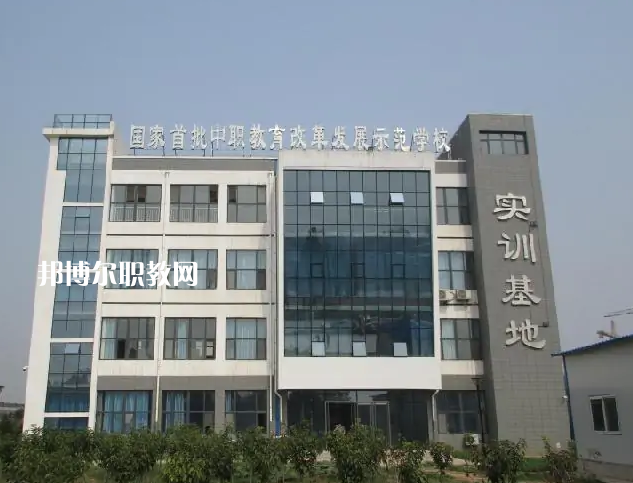 邢臺現(xiàn)代職業(yè)學(xué)校2022年報名條件、招生要求、招生對象