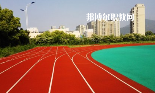 臨滄財(cái)貿(mào)學(xué)校2022年報(bào)名條件、招生要求、招生對(duì)象