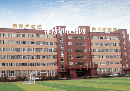 重慶工業(yè)管理職業(yè)學(xué)校2022年報(bào)名條件、招生要求、招生對(duì)象