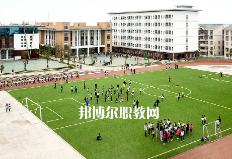 四川屏山職業(yè)技術(shù)學(xué)校2022年招生辦聯(lián)系電話(huà)