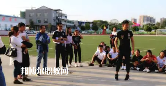 德陽富民技校2022年學(xué)費(fèi)、收費(fèi)多少