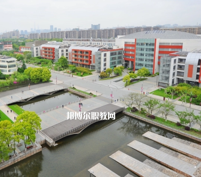 上海交通大學(xué)醫(yī)學(xué)院附屬衛(wèi)生學(xué)校2022年報名條件、招生要求、招生對象