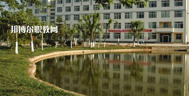 昆明藝術職業(yè)學院2022年學費、收費多少