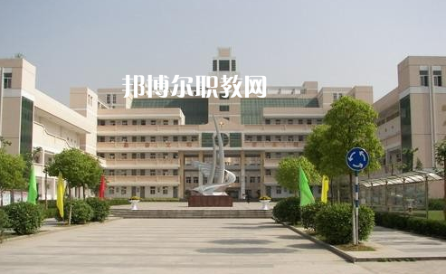 荊州職業(yè)教育中心2022年報(bào)名條件、招生要求、招生對(duì)象