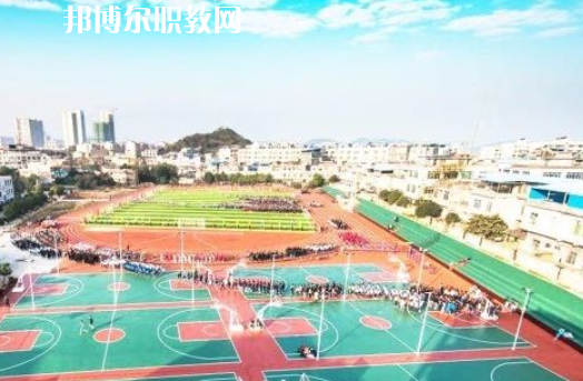 江華瑤族自治縣職業(yè)中專學校