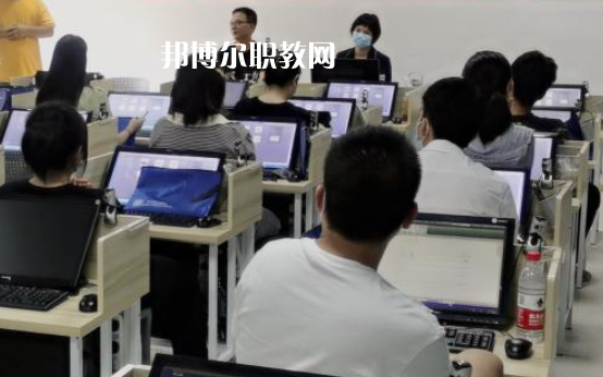 長沙市中等城鄉(xiāng)建設(shè)職業(yè)技術(shù)學校