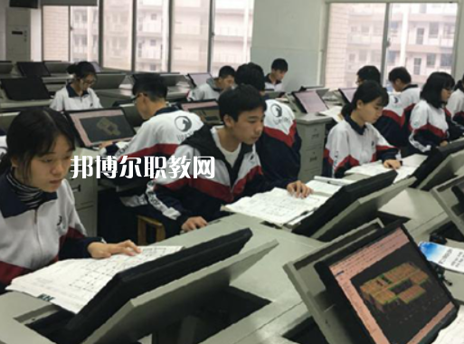 長沙市高新技術(shù)工程學校