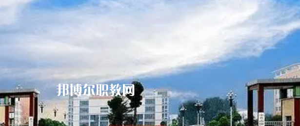 河南高職?？圃盒Ｅ琶?6強(qiáng)