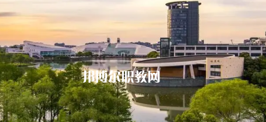 浙江高職?？圃盒Ｅ琶?3強