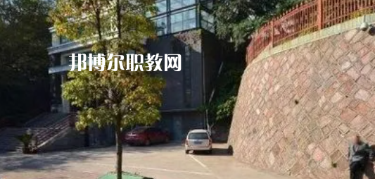 金華藝術(shù)學校地址在哪里，哪個地區(qū)，哪個城市?