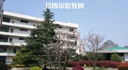 2023蘭溪市第六中學(xué)招生計(jì)劃 招生人數(shù)是多少(附要求、條件、對(duì)象)