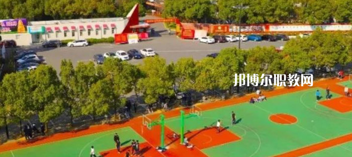 安吉上墅私立職業(yè)高級(jí)中學(xué)地址在哪里，哪個(gè)地區(qū)，哪個(gè)城市?