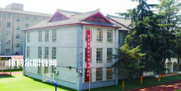 咸陽(yáng)未來(lái)科技職業(yè)學(xué)校地址在哪里，哪個(gè)地區(qū)，哪個(gè)城市?