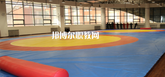 渭南市青少年體育運(yùn)動(dòng)學(xué)校地址在哪里，哪個(gè)地區(qū)，哪個(gè)城市?