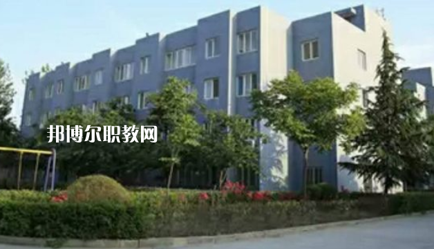 渭南市西北理工職業(yè)學(xué)校地址在哪里，哪個地區(qū)，哪個城市?
