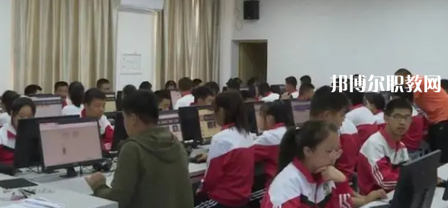2023留壩縣職業(yè)教育中心多少錢(qián) 留壩縣職業(yè)教育中心各專(zhuān)業(yè)學(xué)費(fèi)收費(fèi)標(biāo)準(zhǔn)