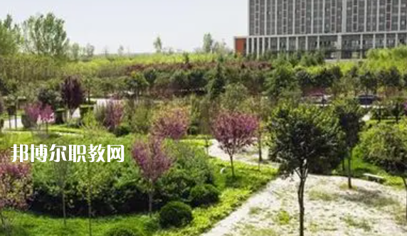 陜西省高新技術(shù)學(xué)校地址，乘車路線