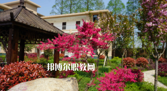 2023陜西省機(jī)械高級(jí)技工學(xué)校招生計(jì)劃 招生人數(shù)是多少(附要求、條件、對(duì)象)