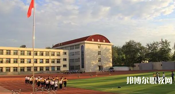唐山市第一職業(yè)中等專業(yè)學校地址，乘車路線