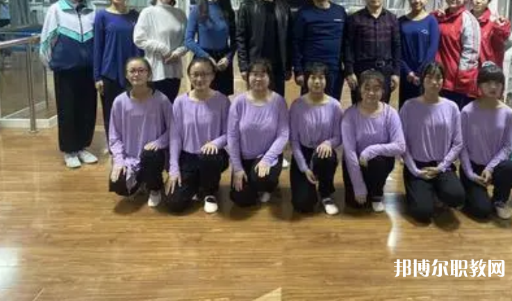 張家口瑤華希望中等專業(yè)學校怎么樣、好不好