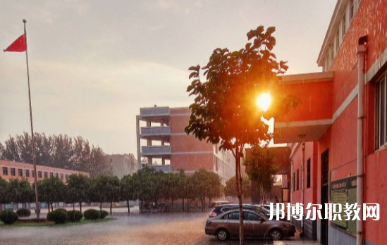 2023濮陽油田職業(yè)中等專業(yè)學(xué)校招生計(jì)劃 招生人數(shù)是多少(附要求、條件、對象)
