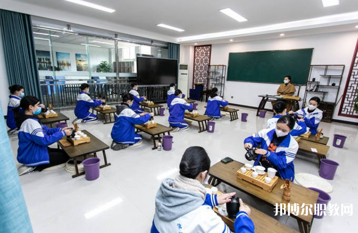 四川興科城市交通技工學(xué)校2024年報(bào)名條件、招生要求、招生對(duì)象