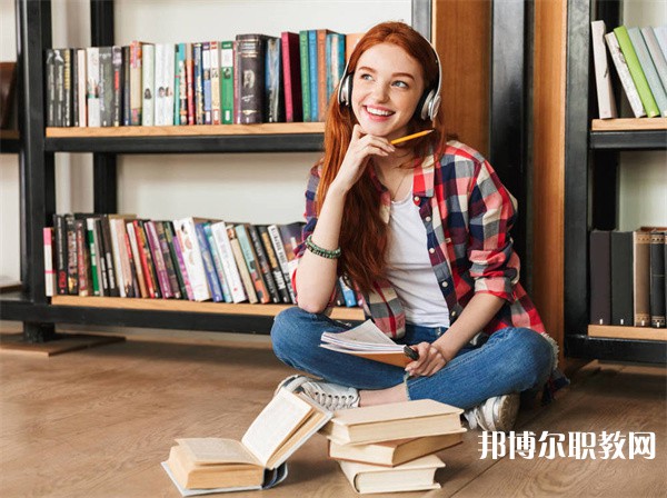 蕪湖同文藝術(shù)學(xué)校2023年招生錄取分?jǐn)?shù)線(xiàn)(2024參考)