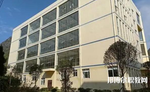 晉城虹橋技校地址，乘車(chē)路線(xiàn)