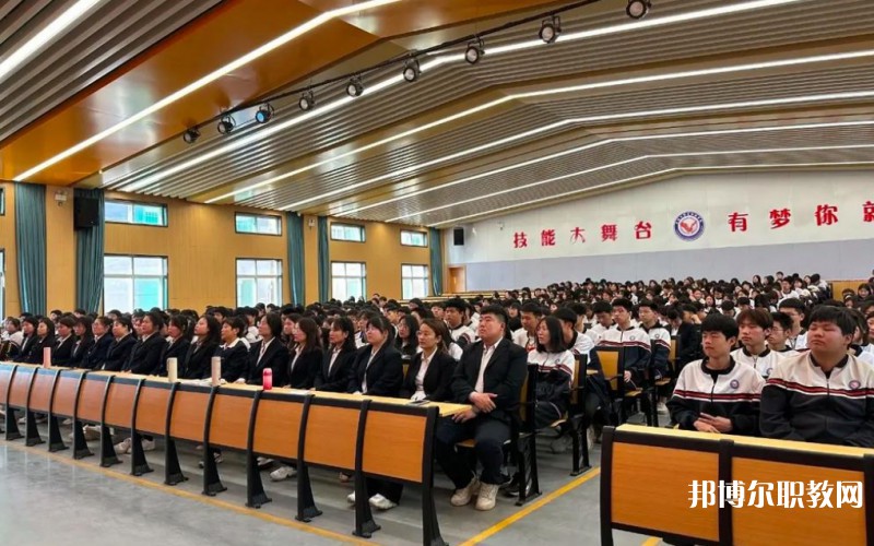 2025運城市職業(yè)技能學校招生計劃 招生人數(shù)是多少(附要求、條件、對象)