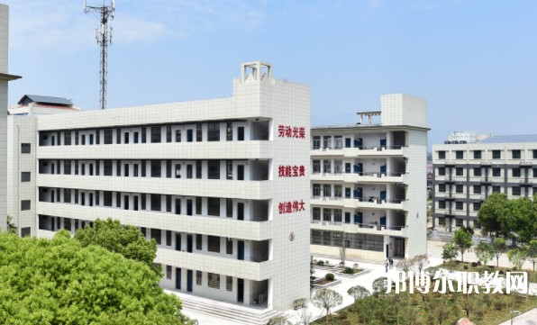 2025安慶公辦職業(yè)學(xué)校最新排名前三名單