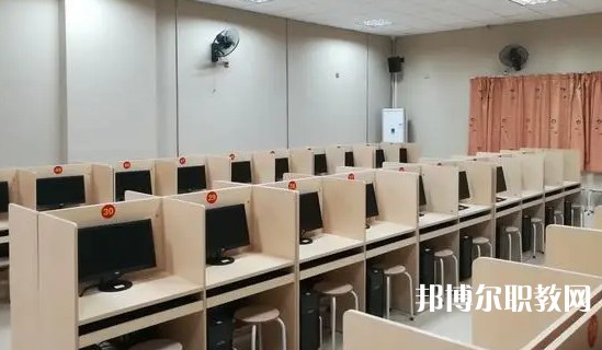 2025隴南職業(yè)學(xué)校最新排名前三名單