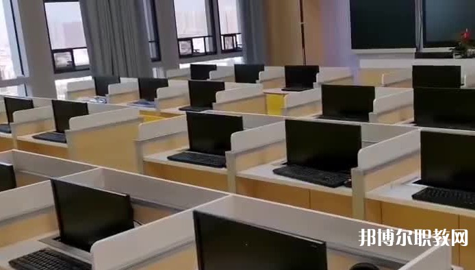 2025河池中職學(xué)校最新排名前三名單