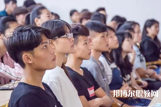 2025百色中職學(xué)校最新排名前三名單