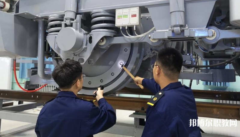 湖北2025年讀鐵路學校有哪些專業(yè)