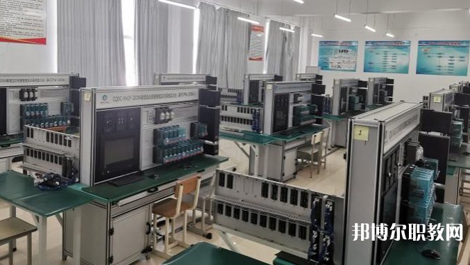 湖北2025年女生讀鐵路學(xué)校學(xué)什么好